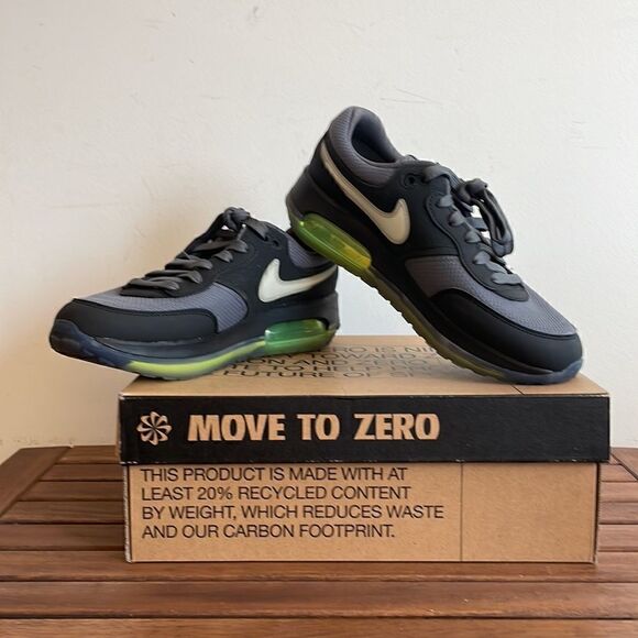 Nike Air Max Motif NN(GS) Iron Grey Volt Women Size 7.5/Big Kid 6Y(DZ5630-001) - Picture 4 of 13